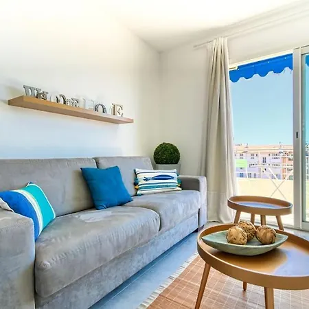 Apartment 13 Legof - Superbe 2 Pieces Avec Balcon Au Coeur De !