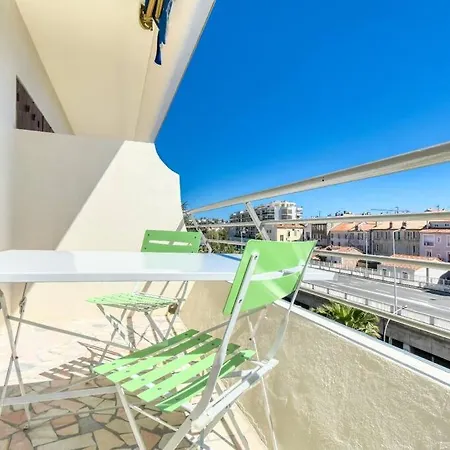 Apartment 13 Legof - Superbe 2 Pieces Avec Balcon Au Coeur De ! Cannes